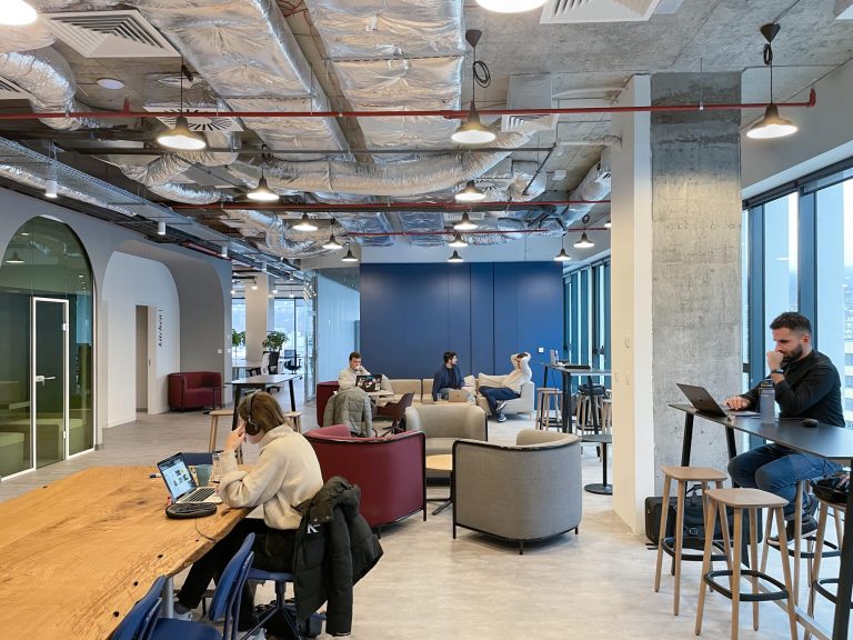 Lee más sobre el artículo Refugio Para Nómadas Digitales: La Mejor Guía Para Bulgaria